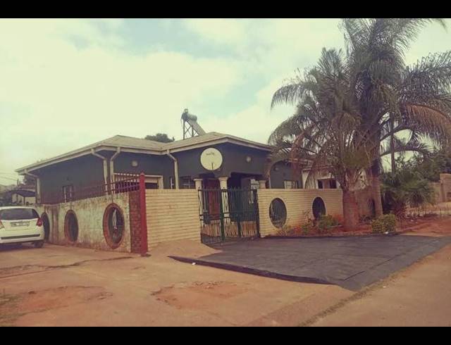 3 BEDROOM HOUSE FOR SALE IN SIBASA